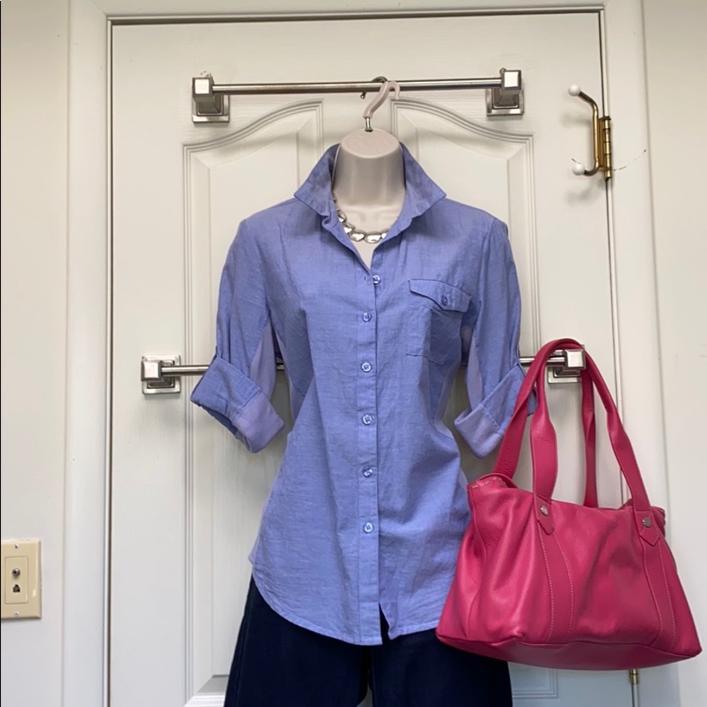 Ellen Tracy 💯 %cotton cornflower blue color top